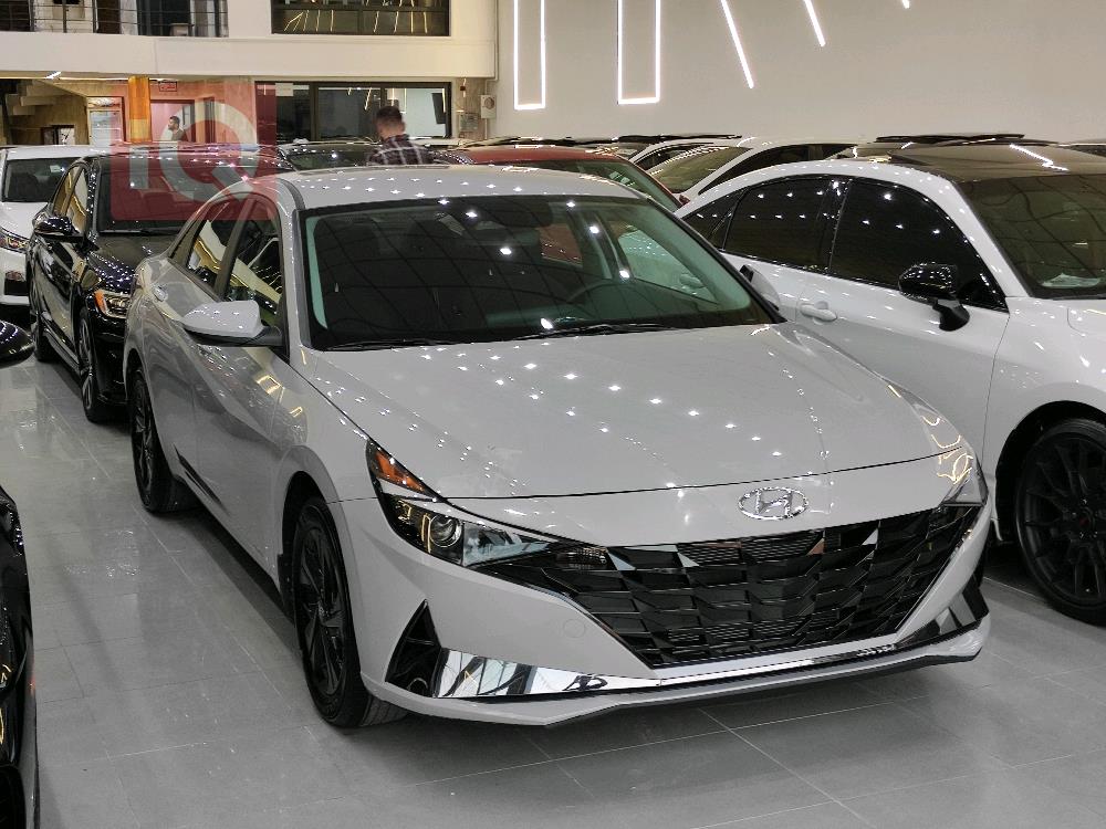 هیوندای ئەلەنترا
